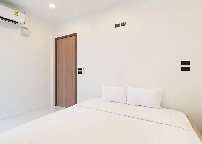 Townhouse In Pratunam 빌라 방콕