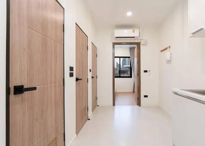 Townhouse In Pratunam 빌라 방콕