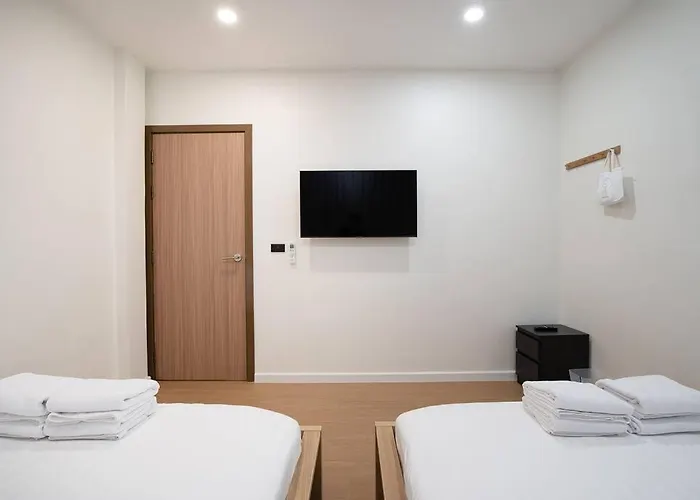 Townhouse In Pratunam 빌라 *