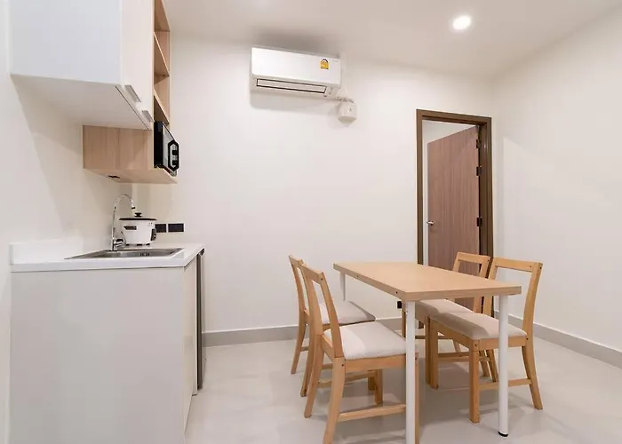 빌라 Townhouse In Pratunam *
