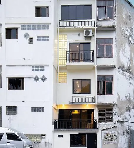 Townhouse In Pratunam *