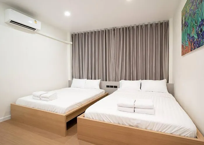 Townhouse In Pratunam