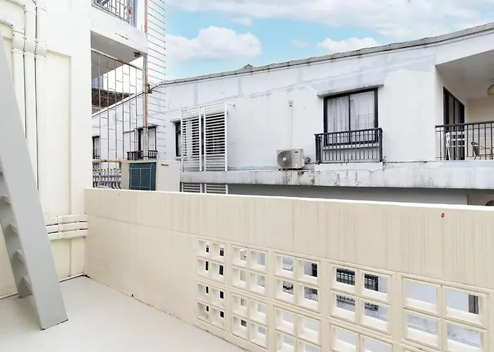 Townhouse In Pratunam 방콕