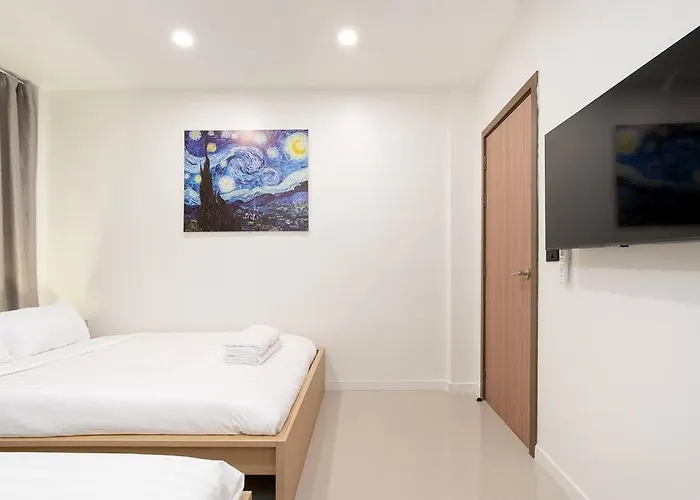 Townhouse In Pratunam